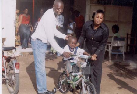 FANNY AVEC SON FILS ABDULAZIZ
